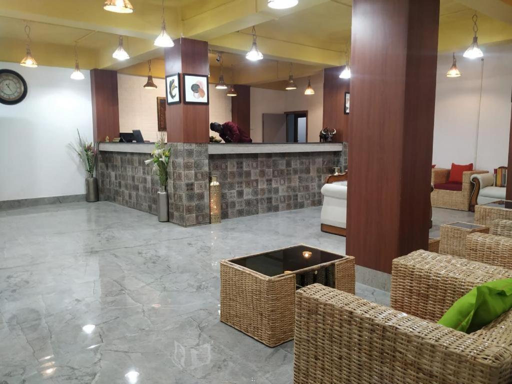 Hotel Diliphu Bomdila Bagian luar foto