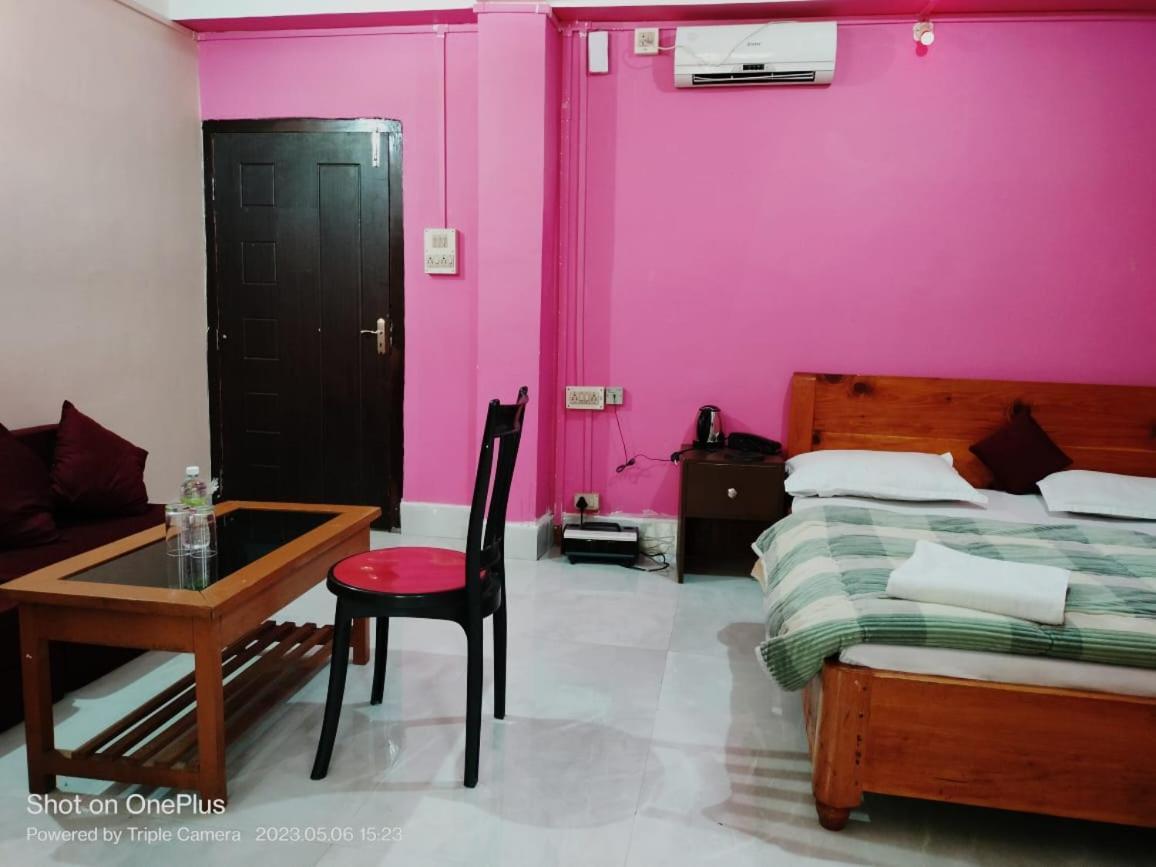 Hotel Diliphu Bomdila Bagian luar foto
